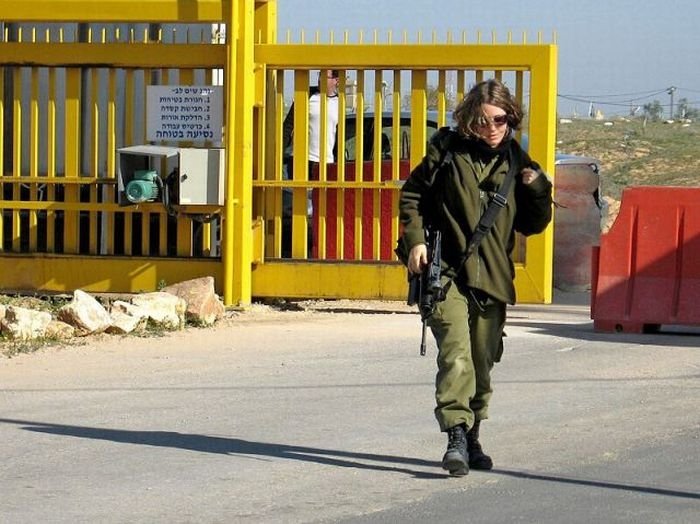 army girls of israeli defense forces