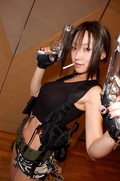 lara croft girl