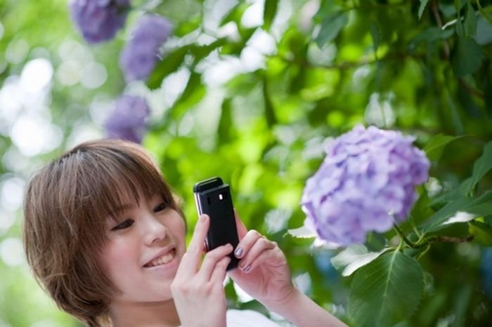 girl with a camera