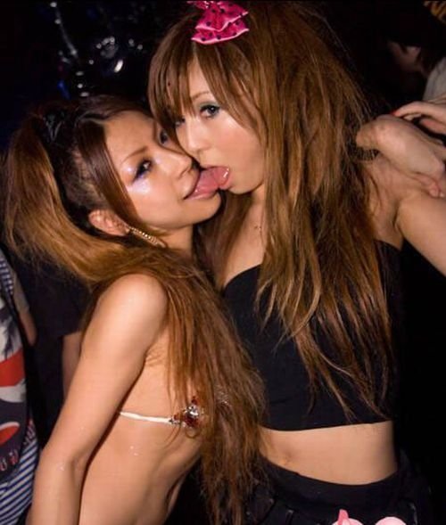 Nightclub girls, China