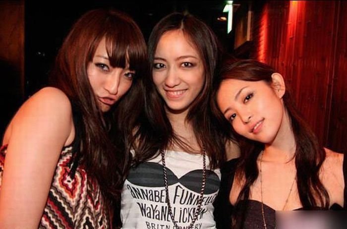 Nightclub girls, China