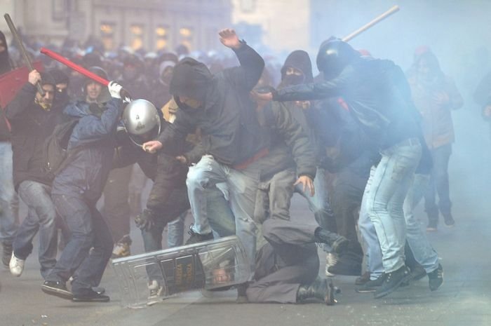 Protesters clashes against Silvio Berlusconi, Rome, Italy