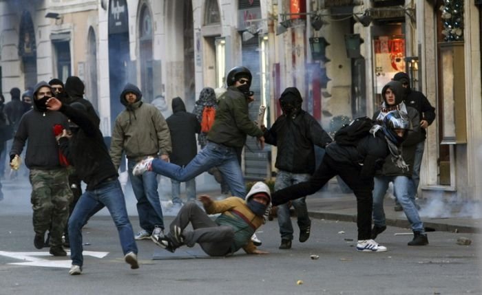 Protesters clashes against Silvio Berlusconi, Rome, Italy