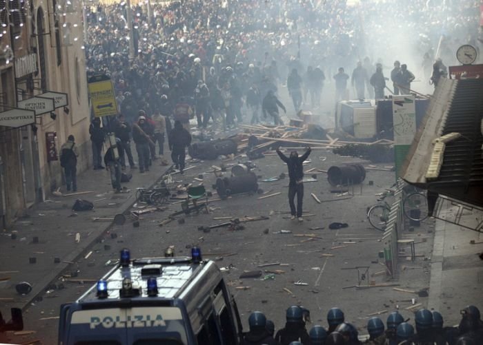 Protesters clashes against Silvio Berlusconi, Rome, Italy