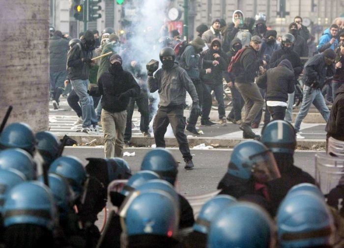 Protesters clashes against Silvio Berlusconi, Rome, Italy