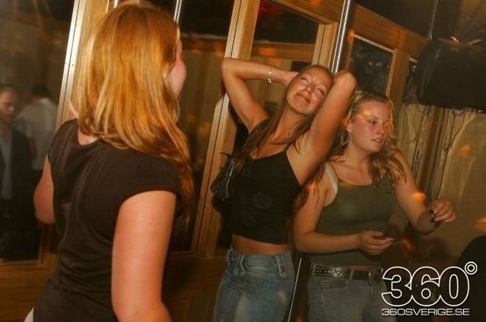 Nightclub girls, Sweden