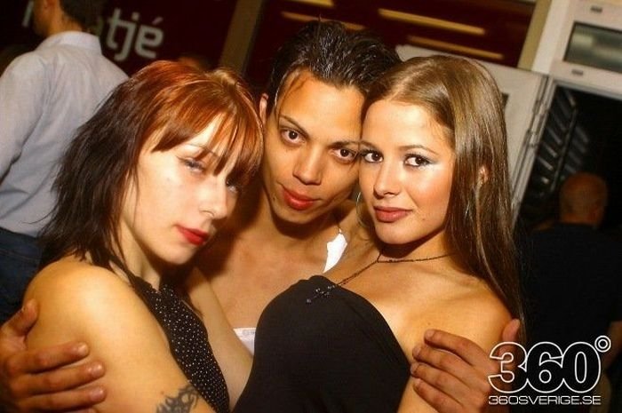 Nightclub girls, Sweden