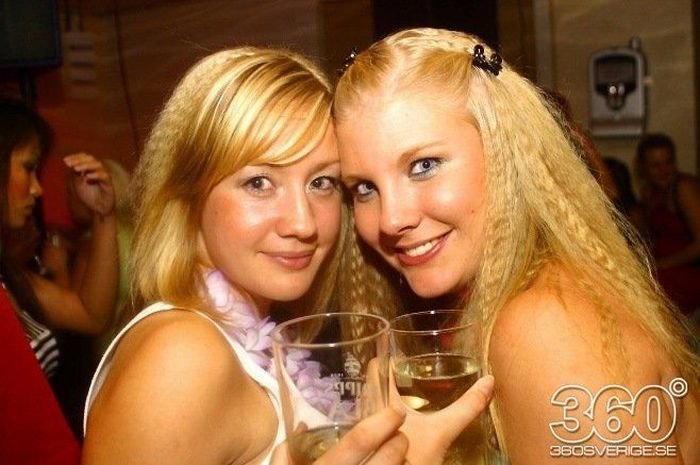 Nightclub girls, Sweden