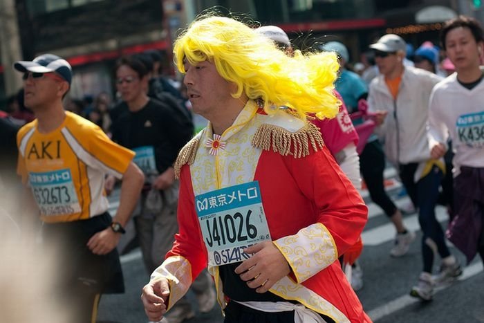 Costumes at the 2011 Tokyo Marathon, Japan