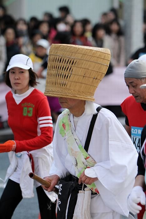 Costumes at the 2011 Tokyo Marathon, Japan