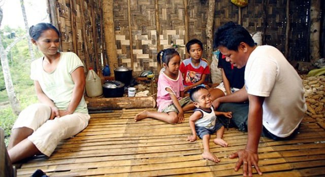 Jun Rey Balawing, world's smallest man, Philippines