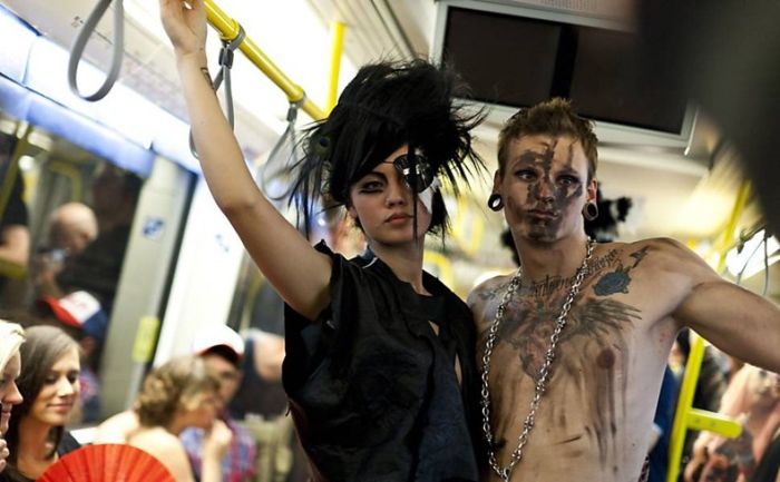 Chevrolet Underground Catwalk 2011, Berlin Fashin Show on Subway Train