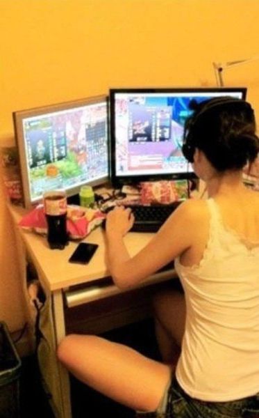 girl playing video games