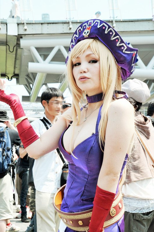 Comiket girls 2011, Tokyo, Japan