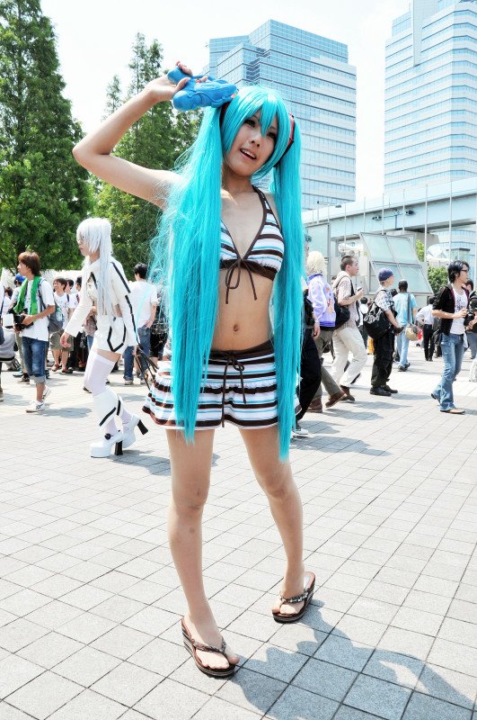 Comiket girls 2011, Tokyo, Japan