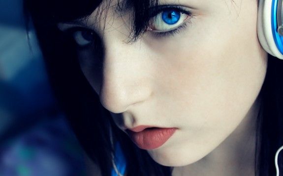 girl with blue eyes