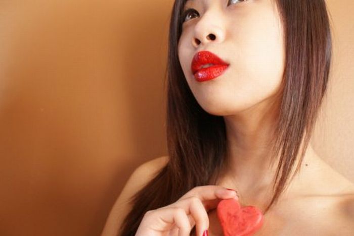 girl with thick lips