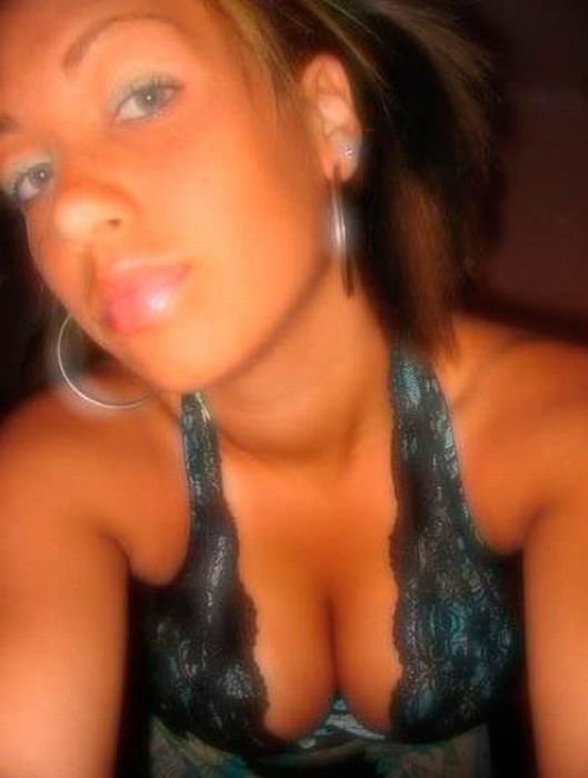 breasts cleavage girl