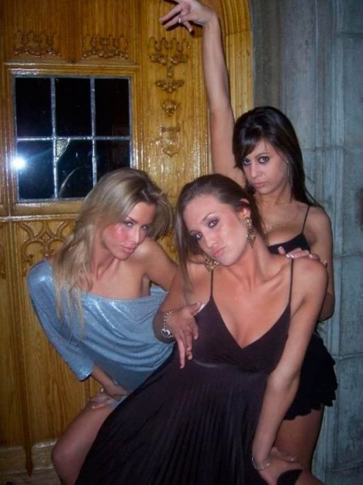 breasts cleavage girl