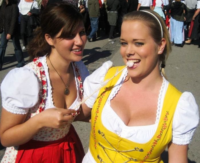 Oktoberfest 2011 girls, Munich, Germany