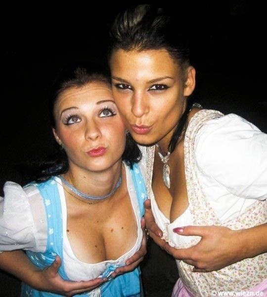 Oktoberfest 2011 girls, Munich, Germany