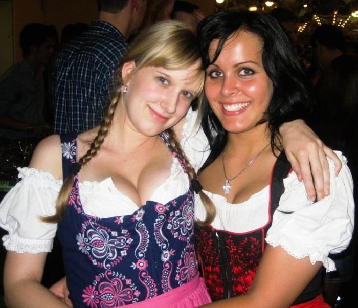 Oktoberfest 2011 girls, Munich, Germany