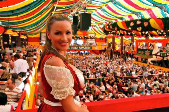 Oktoberfest 2011 girls, Munich, Germany