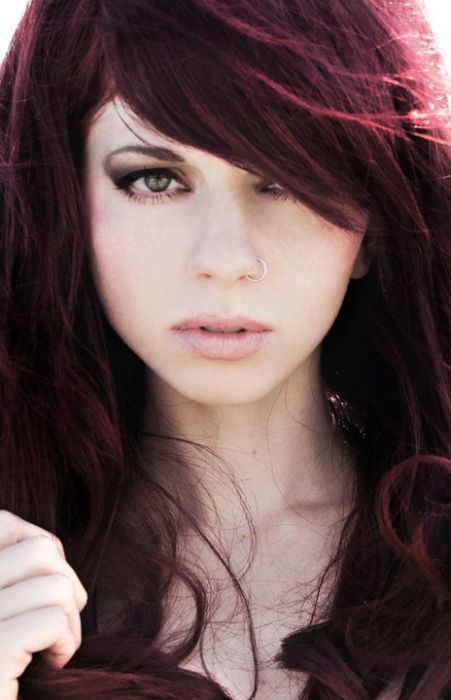 glamour girl with an alluring beauty