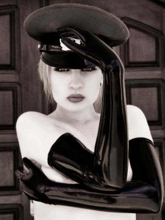 glamour girl with an alluring beauty