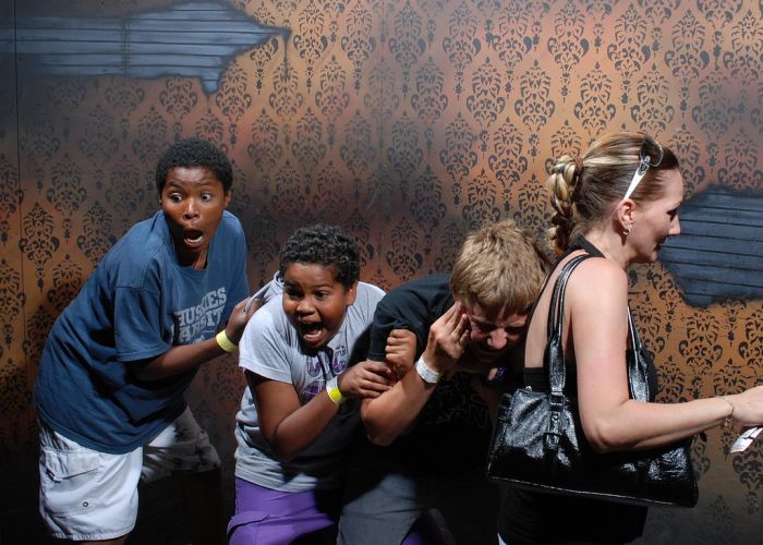 Nightmares Fear Factory visitors, Niagara Falls, Canada