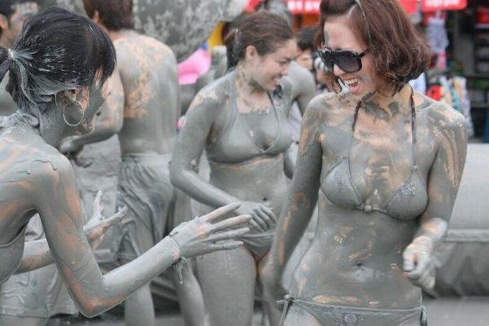 dirty girls in mud