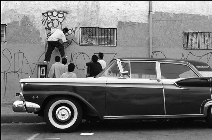 Latino street gangs in Los Angeles by Robert Yager