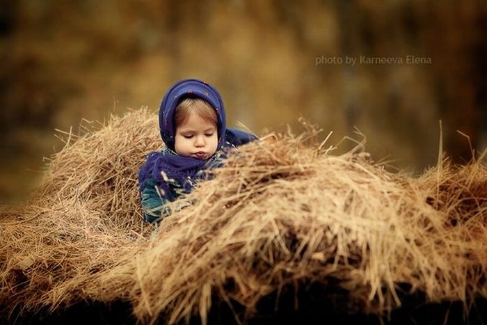 Child portraiture by Elena Karneeva