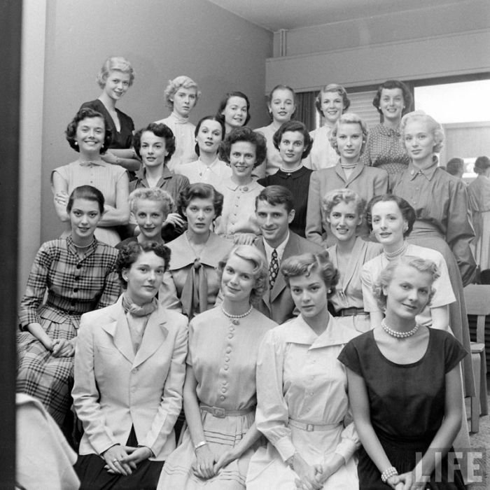 History: Modeling agency, 1948, United States