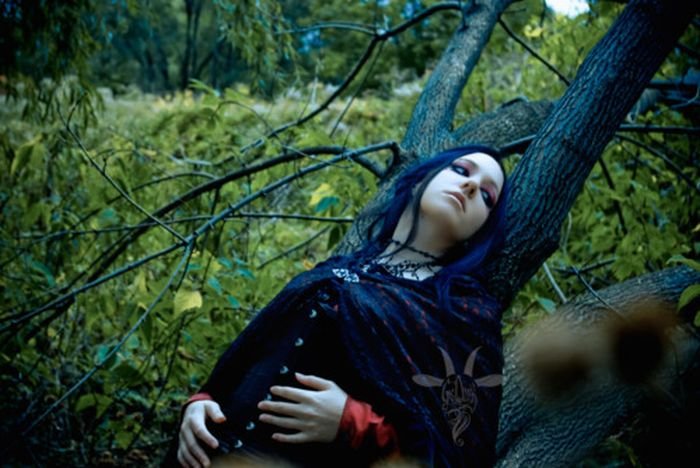 goth girl in trees