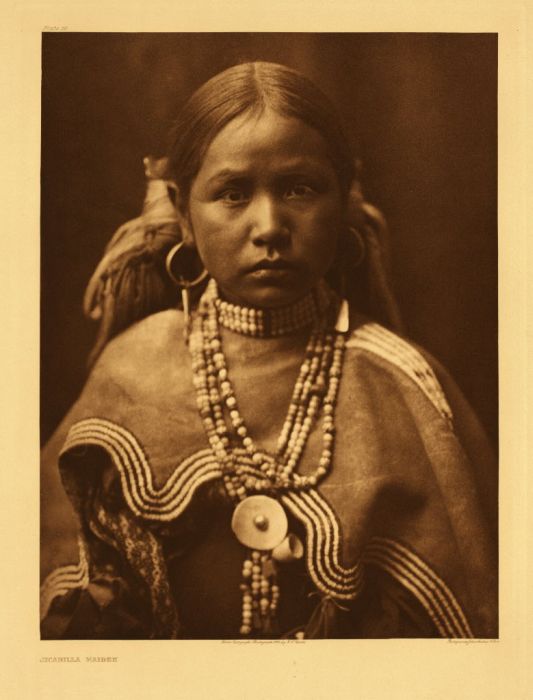 Native American people photography by Edward Sheriff Curtis