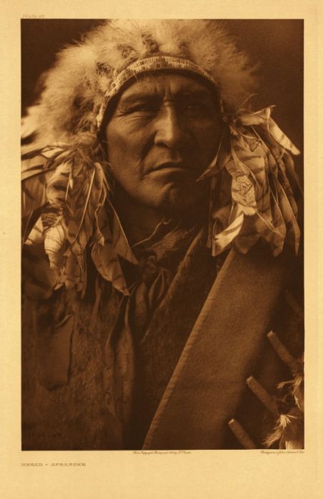 Native American people photography by Edward Sheriff Curtis