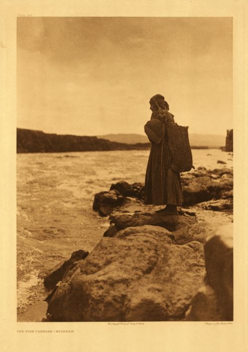 Native American people photography by Edward Sheriff Curtis