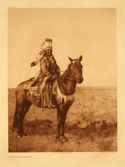 Native American people photography by Edward Sheriff Curtis