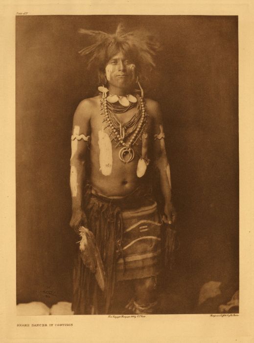 Native American people photography by Edward Sheriff Curtis