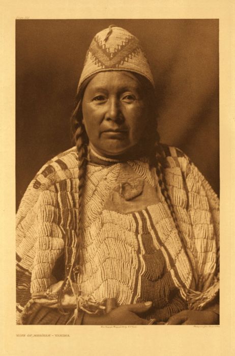 Native American people photography by Edward Sheriff Curtis