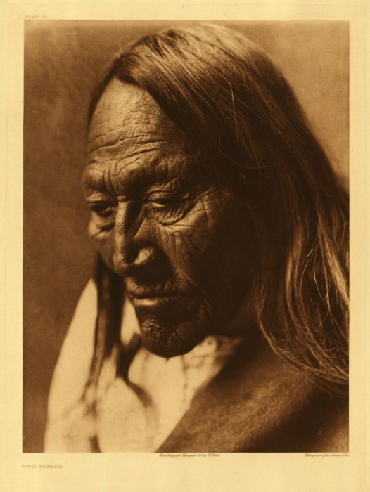 Native American people photography by Edward Sheriff Curtis