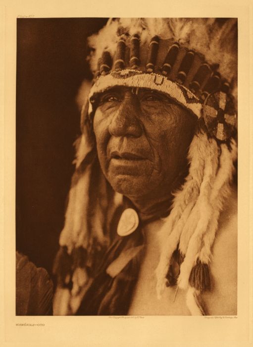 Native American people photography by Edward Sheriff Curtis