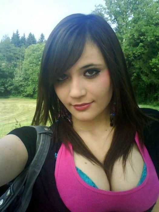 breasts cleavage girl