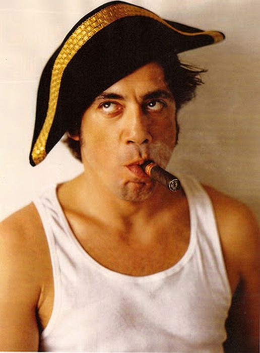 famous people smoking