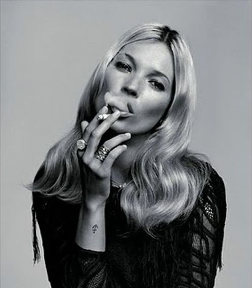 famous people smoking