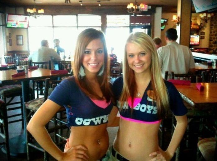 Twin Peaks restaurant girls, Addison, Dallas County, Texas, United States