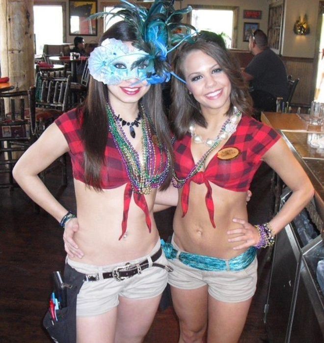 Twin Peaks restaurant girls, Addison, Dallas County, Texas, United States