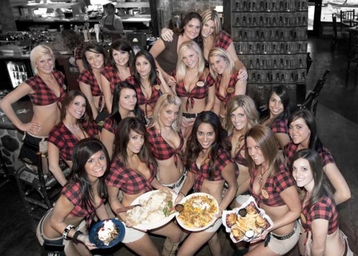 Twin Peaks restaurant girls, Addison, Dallas County, Texas, United States