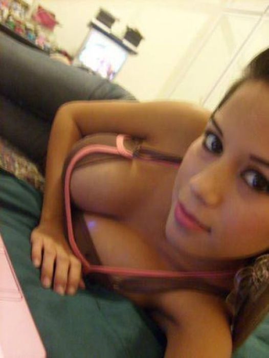 breasts cleavage girl